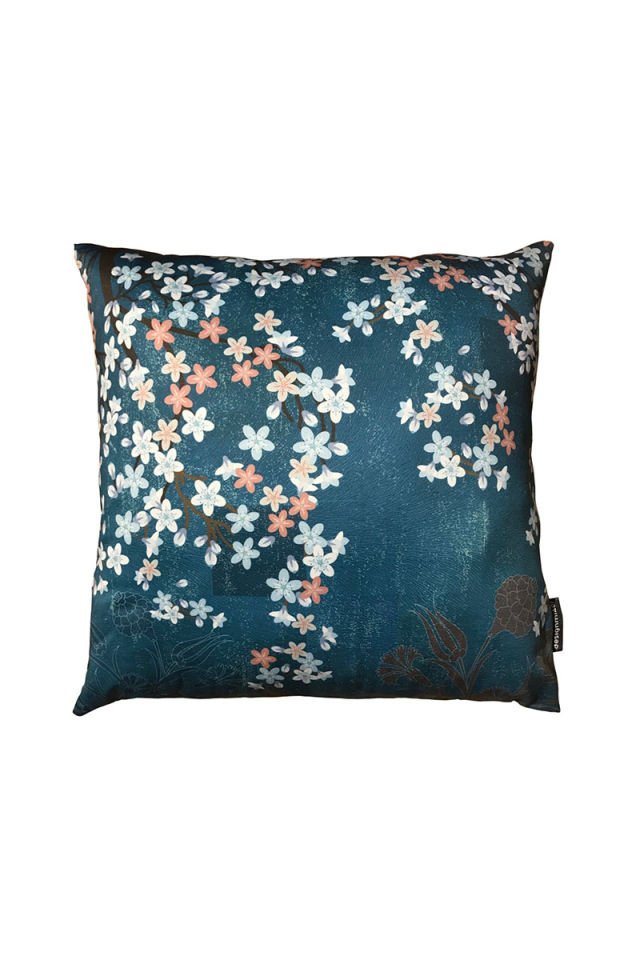 Chinoiserie blue spring