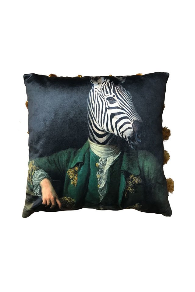 Aristocratic animals Zebra