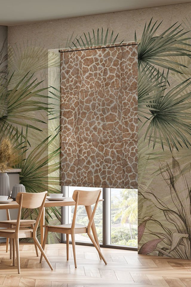 Giraffe screen