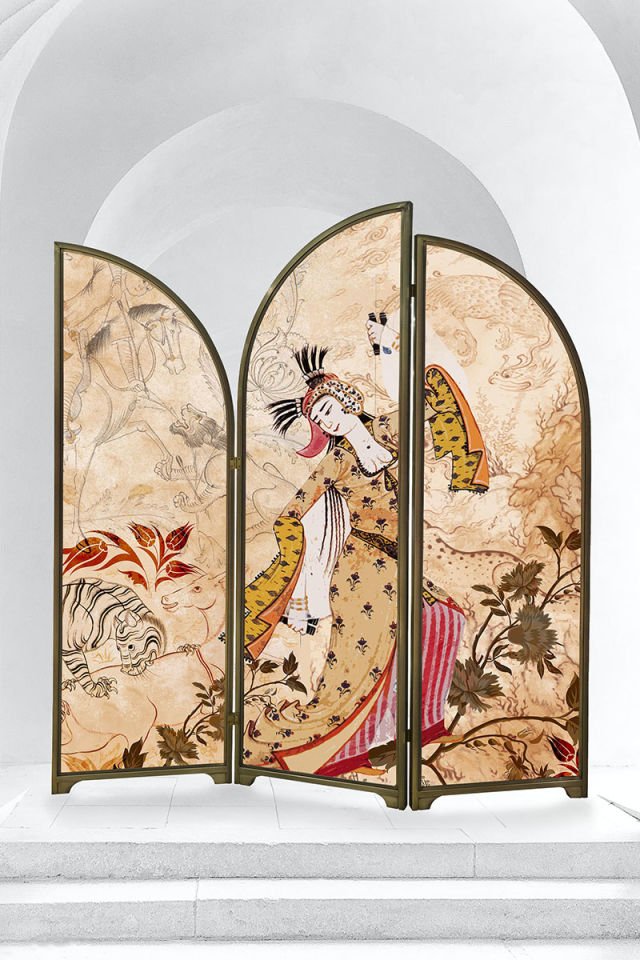 Divider wild dance