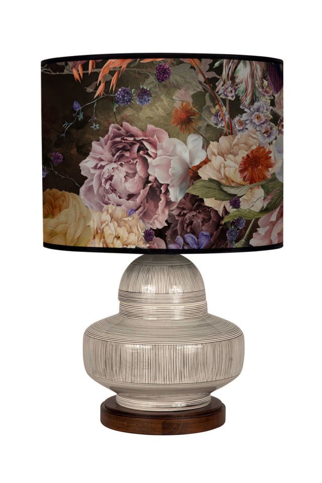 Seasonless bouquet lamp
